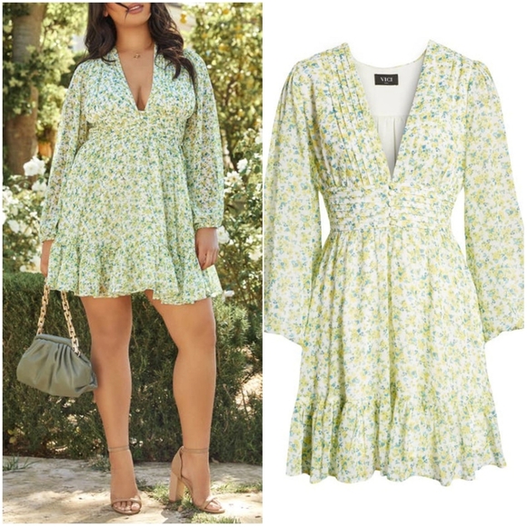 Vici Dresses & Skirts - VICI Collection Floral Long Sleeve Chiffon Babydoll Mini Dress
